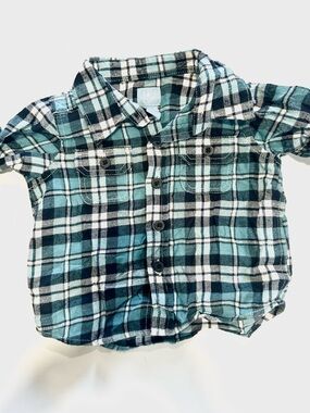 GAP Blue & Black Plaid Button-Down Shirt